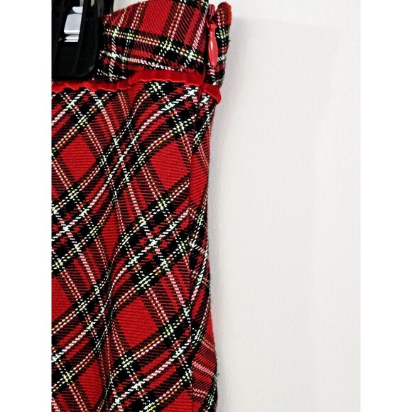 Vintage Red Plaid Midi Skirt - Basic Editions - Size 10 - Classic Holiday Look - Picture 4 of 10